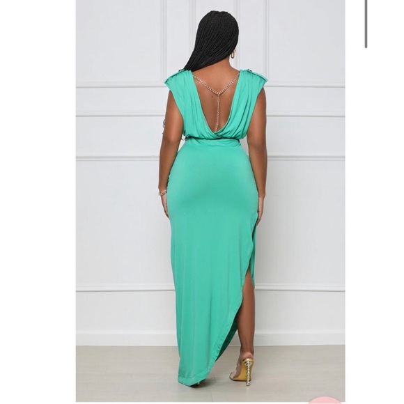 Top Notch Ruched Maxi Dress (Green) - Picture 3 of 3